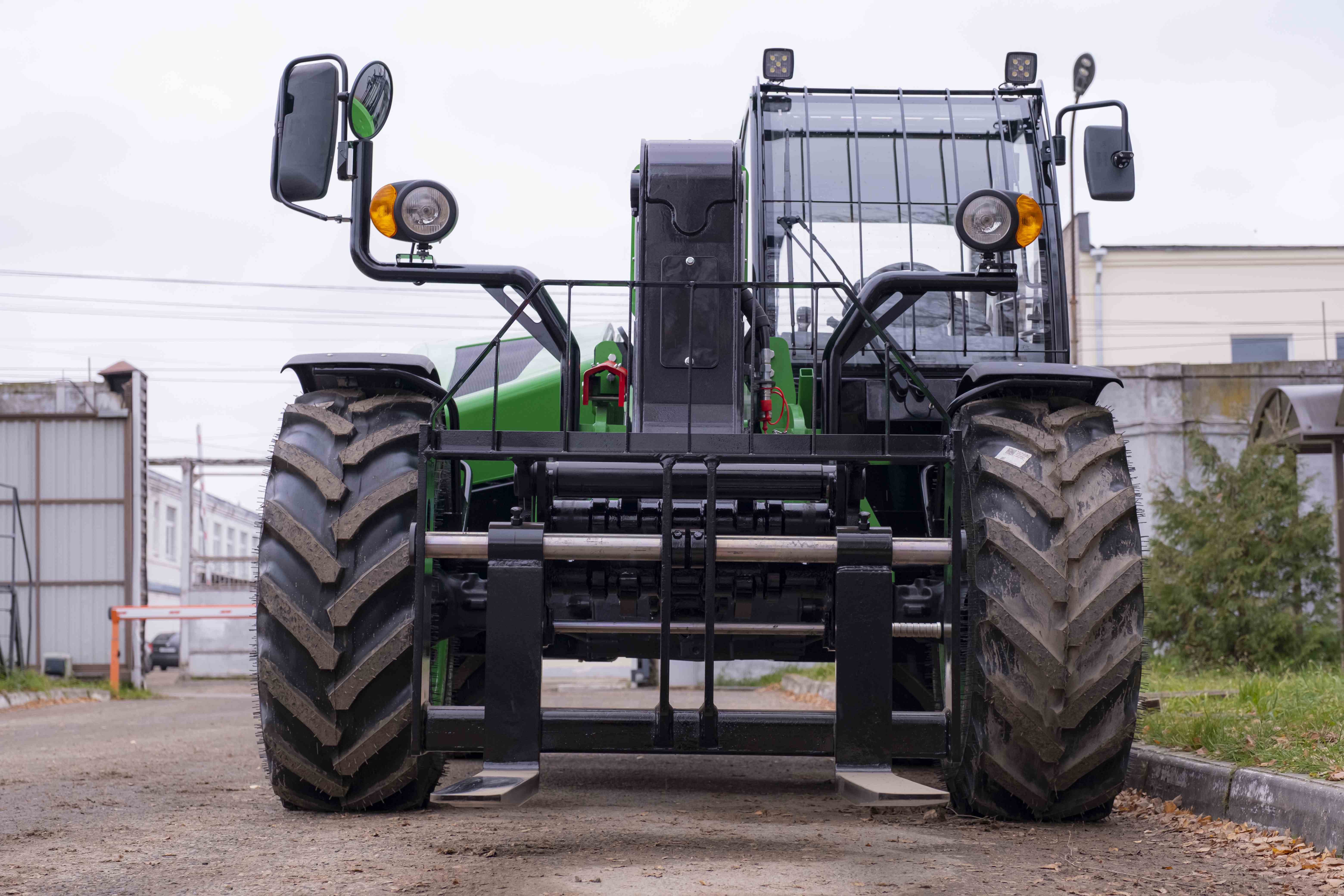 Телескопический погрузчик TLH 4007-AG